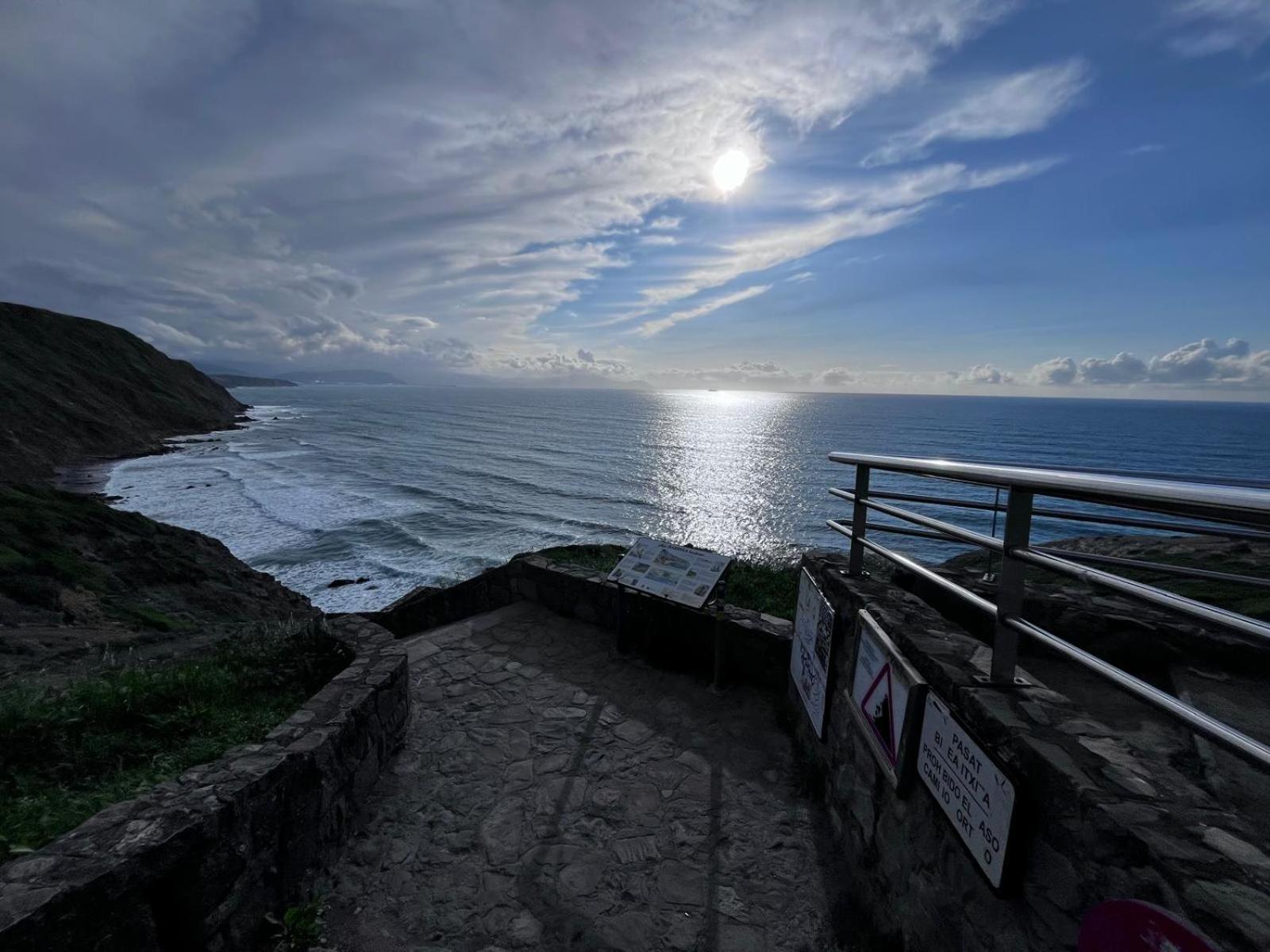 Appartamento Tu Refugio Junto Al Mar Te Espera Disfruta Final Europa League Barrika Esterno foto